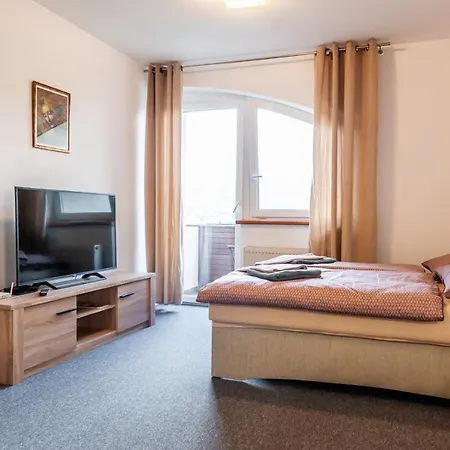 Apartment Summit