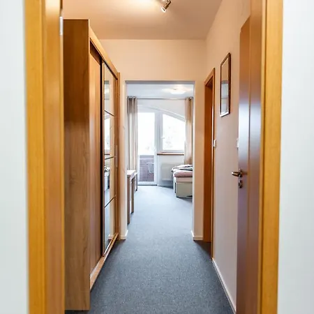 Summit Apartment Besenova