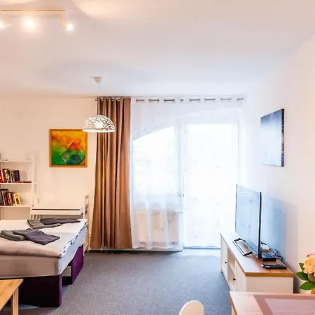 Apartment Summit *