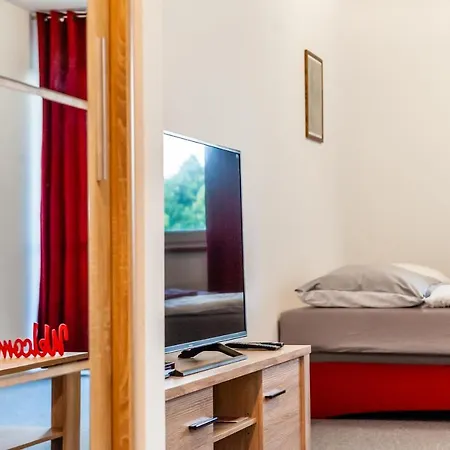 Summit Appartement Bešeňová