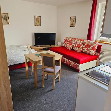 Apartment Summit